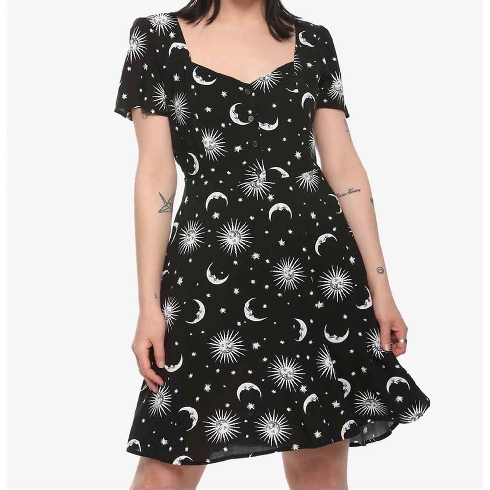 Hot Topic Sun & Moon Skater Dress
